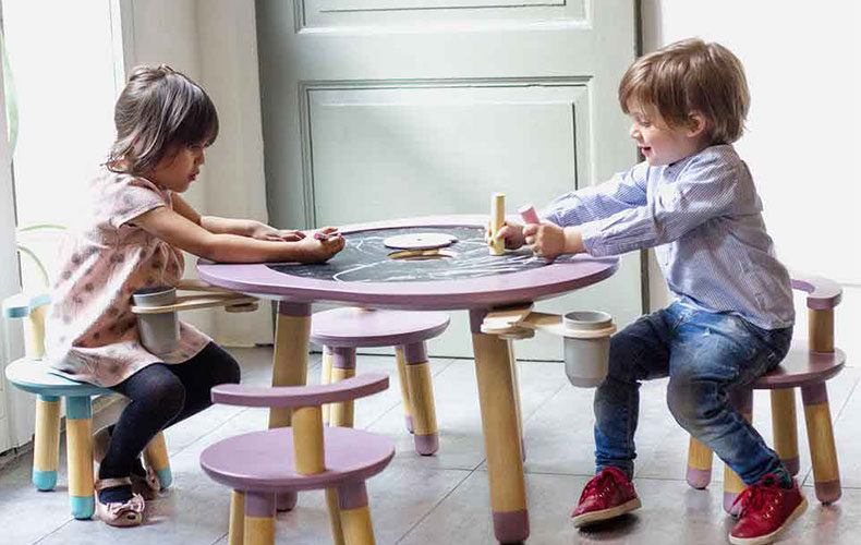 Spelen en kindermeubel in één van MUtable